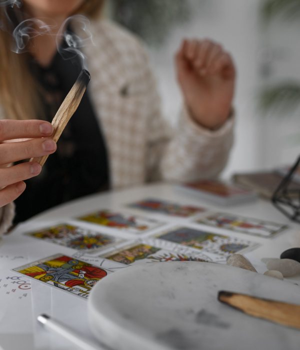 side-view-woman-reading-tarot